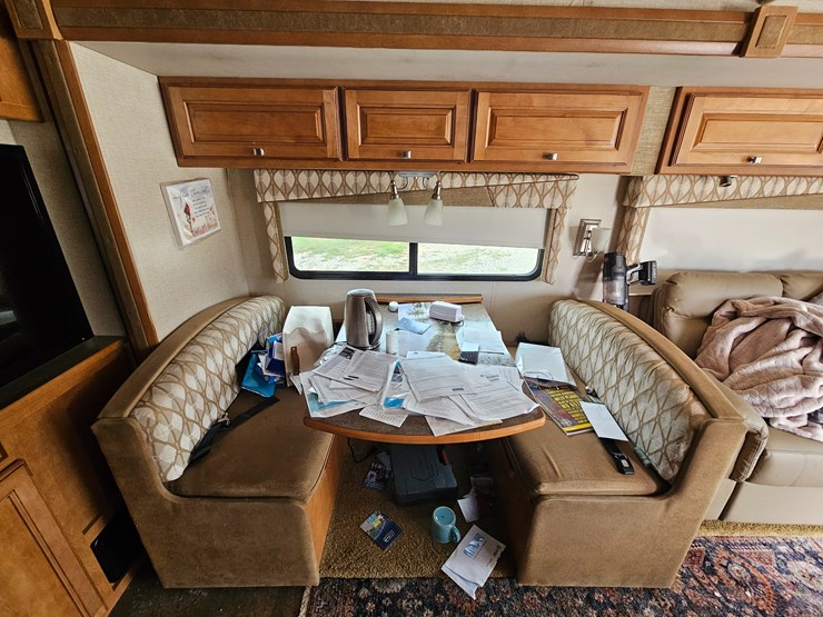 #21543-•-2014-ford-f53-motorhome-image-50