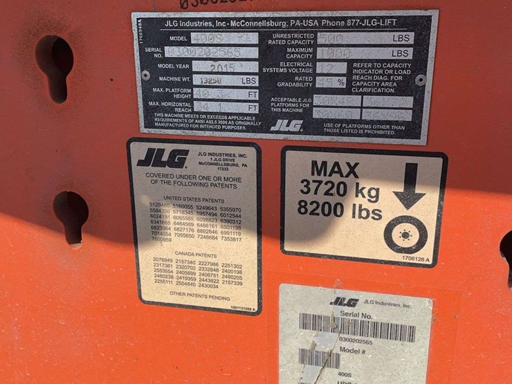 2015-jlg-400s-image-19
