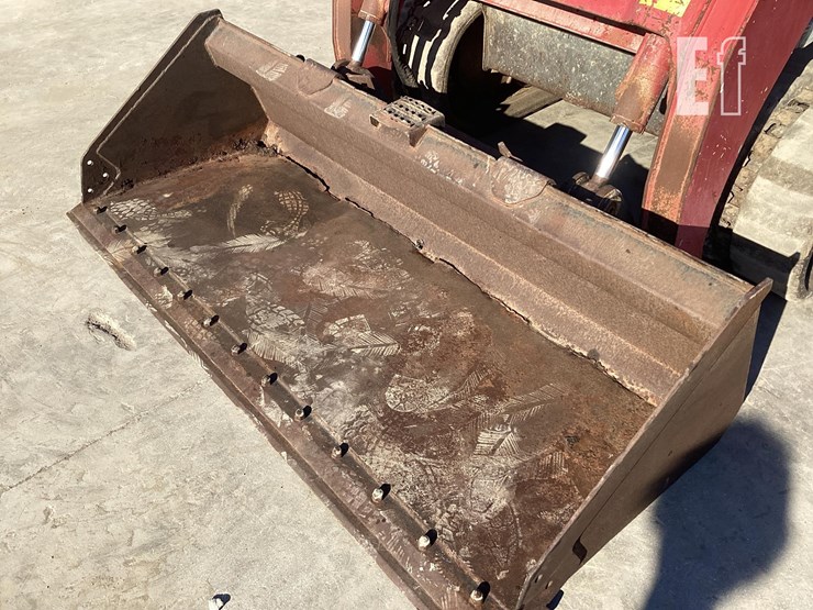 2014-takeuchi-tl10-image-9