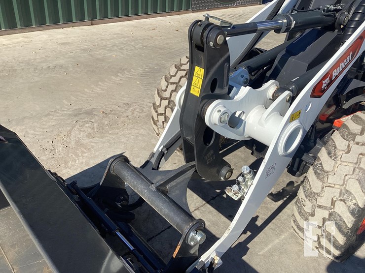 2023-bobcat-l65-image-13