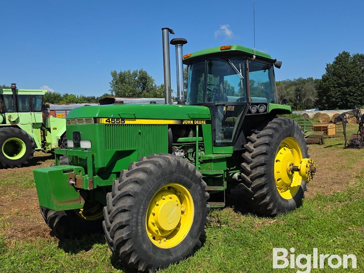 1991-john-deere-4555-image-1