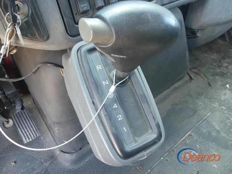 2006-international-durastar-4300-image-15