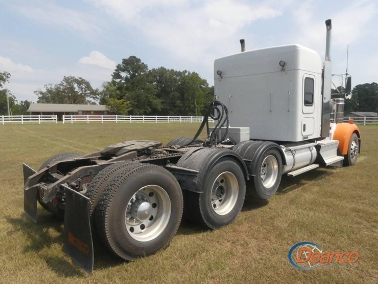 2014-kenworth-w900-image-2