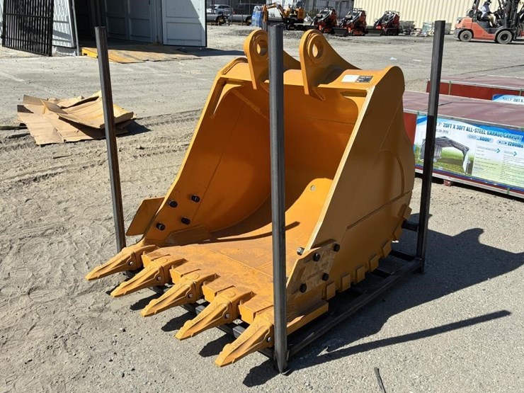 caterpillar-320-image-1