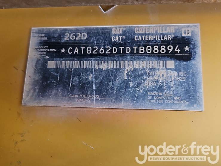2018-caterpillar-262d-image-25