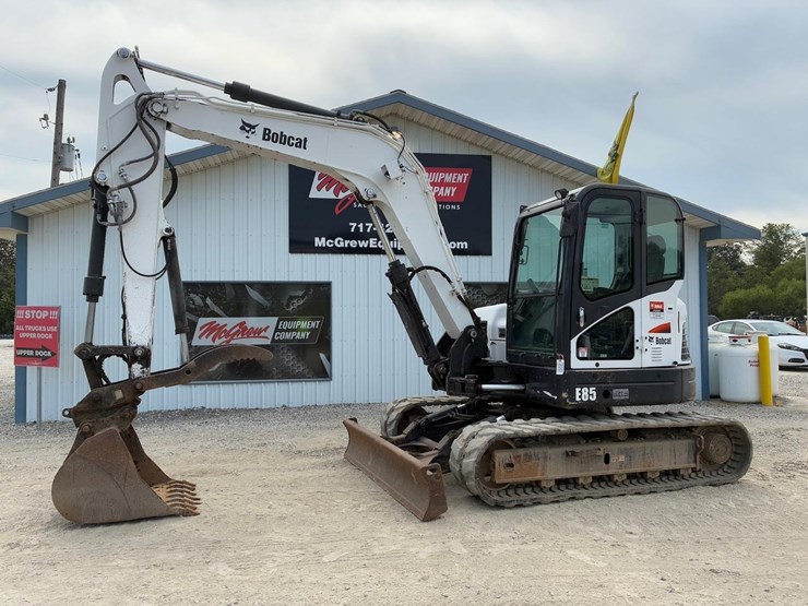 2017-bobcat-e85-image-1