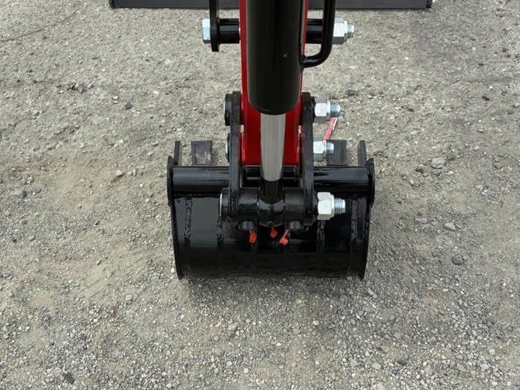2025-vicsec-vc13-hydraulic-excavator-image-8