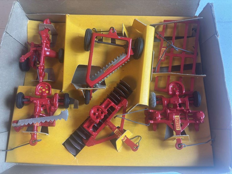 1/25-oliver-super-farm-set-nib-slik-image-3
