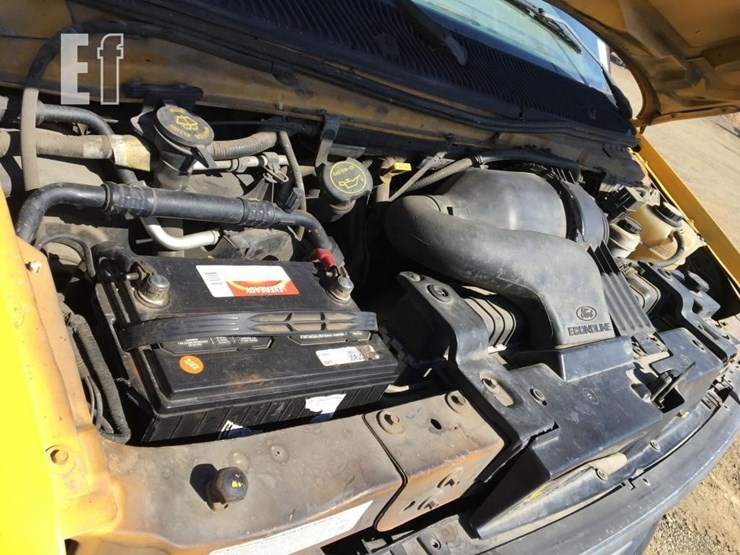 2004-ford-e250-image-9