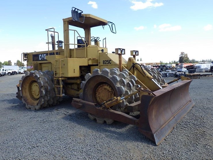 1986-caterpillar-825c-image-2