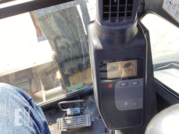 2007-deere-35d-image-20