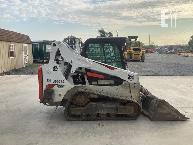 2020-bobcat-t595-image-5