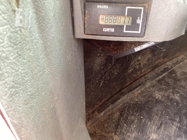 2013-doosan-dl250-image-18