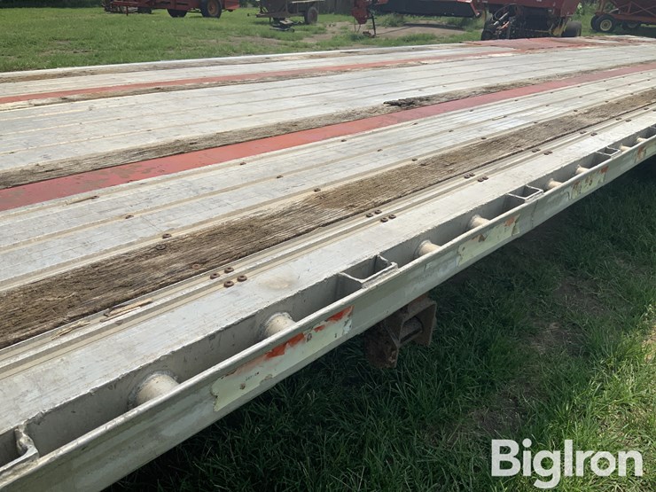 2002-fontaine-t/a-spread-axle-drop-deck-trailer-image-19