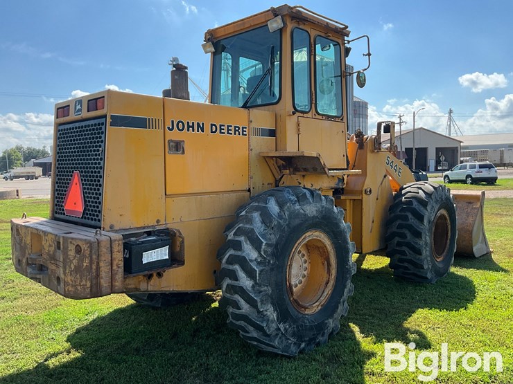 deere-544e-image-5