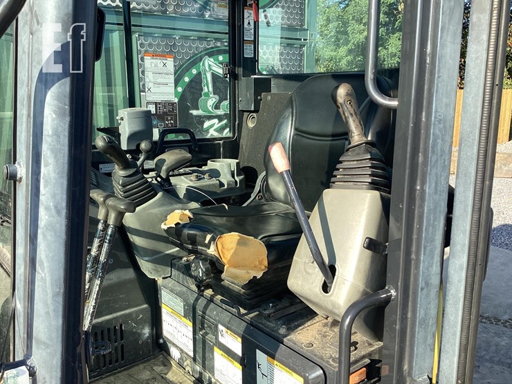 2018-yanmar-vio55-6a-image-17