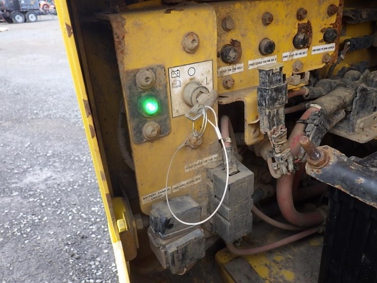 2016-komatsu-hm400-5-image-28