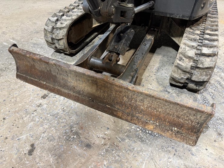 bobcat-e35i-image-11