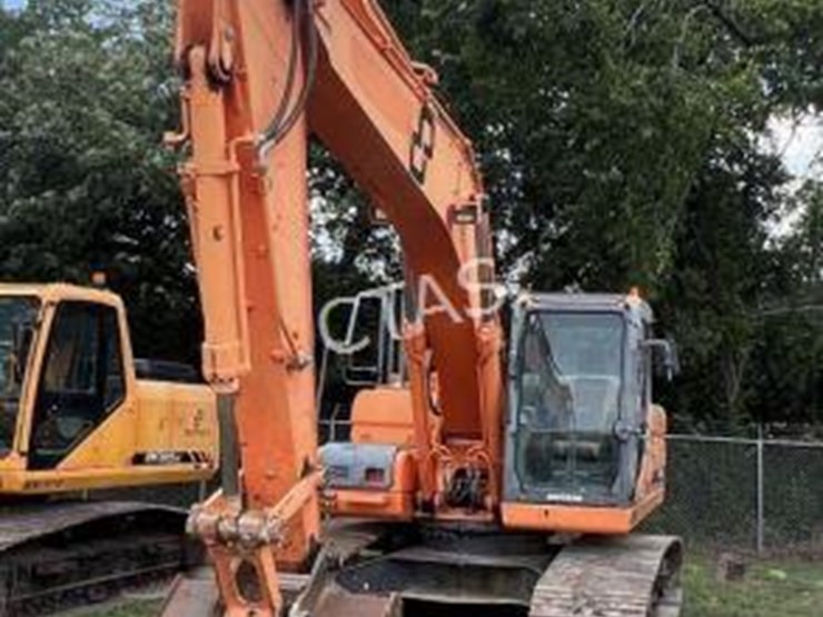 doosan-dx225-lc-3-image-1