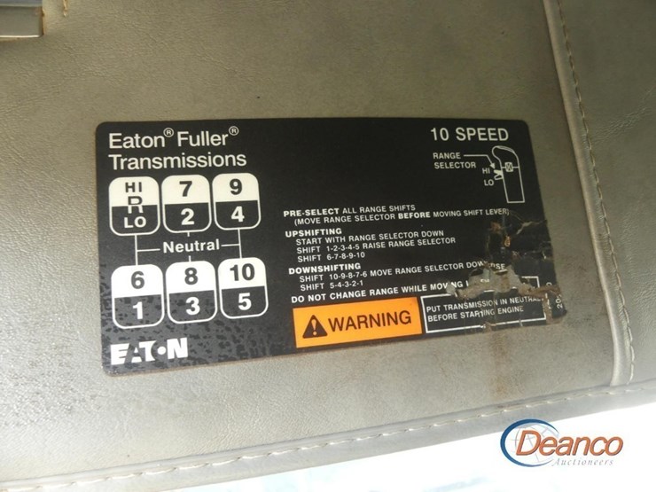 2008-western-star-4900sa-image-23