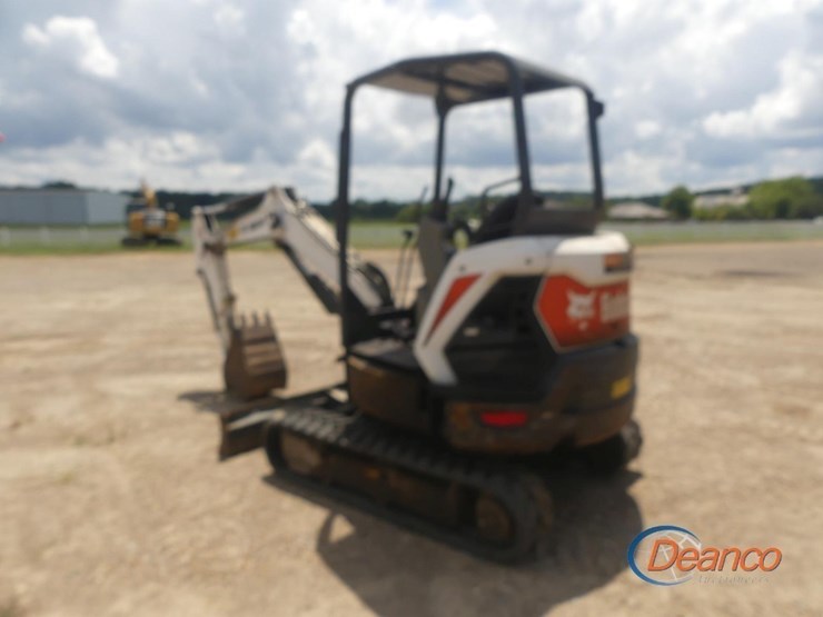 2019-bobcat-e32i-image-3