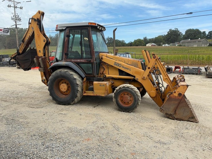 case-580sl-image-6