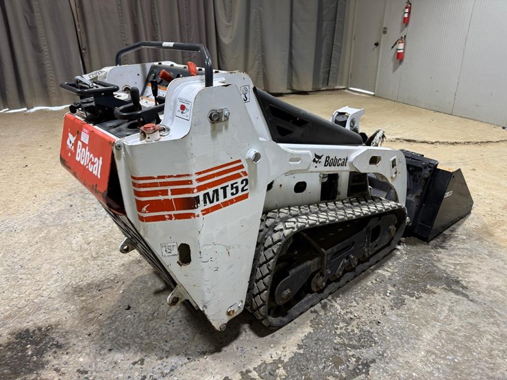 2013-bobcat-mt52-image-5