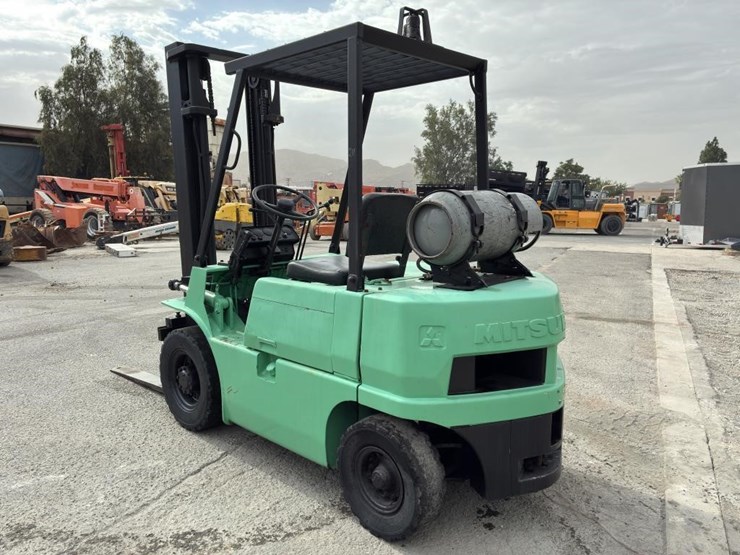 mitsubishi-fg23-forklift-image-4