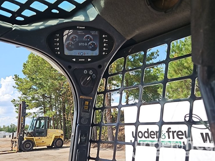 2014-bobcat-t650-image-29