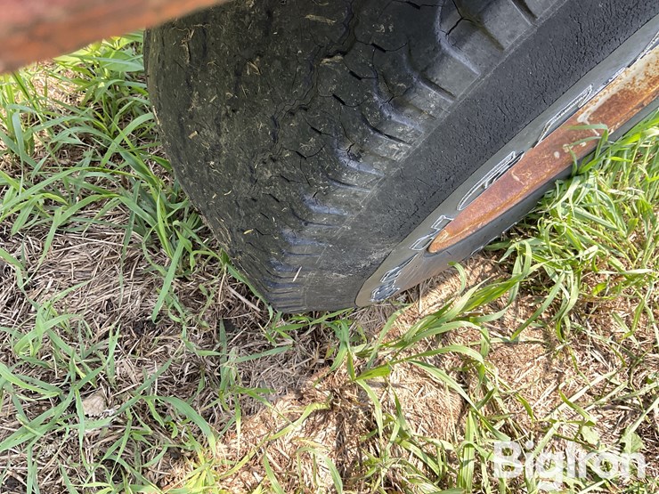 hesston-30-image-20