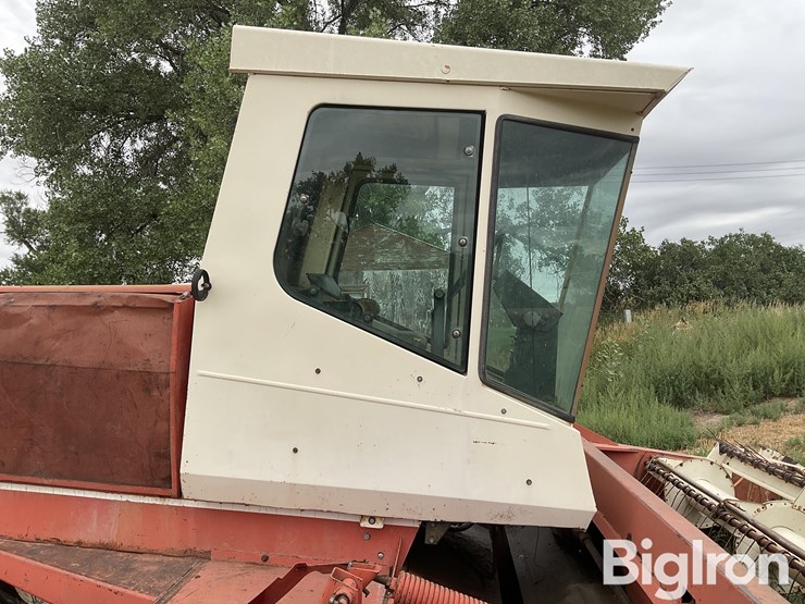 hesston-6600-image-11
