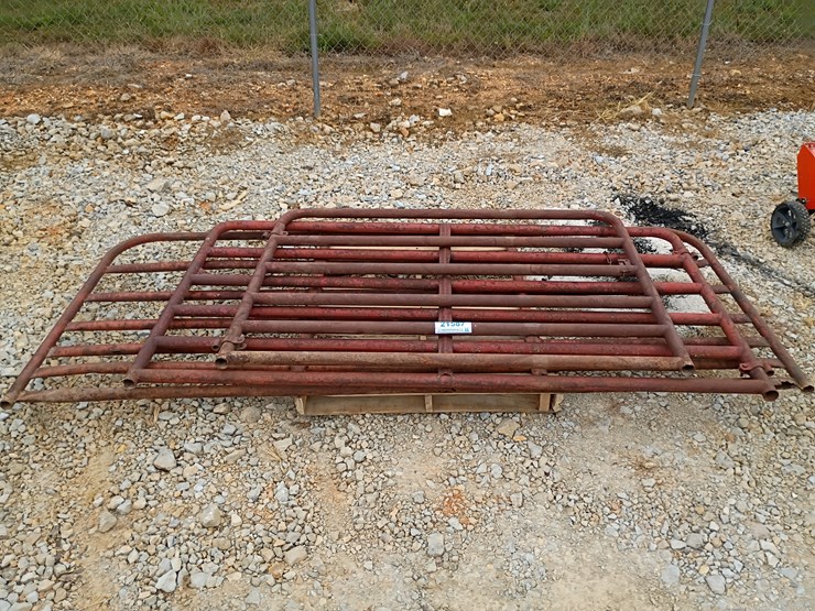 #21587-•-3-farm-gates-image-1