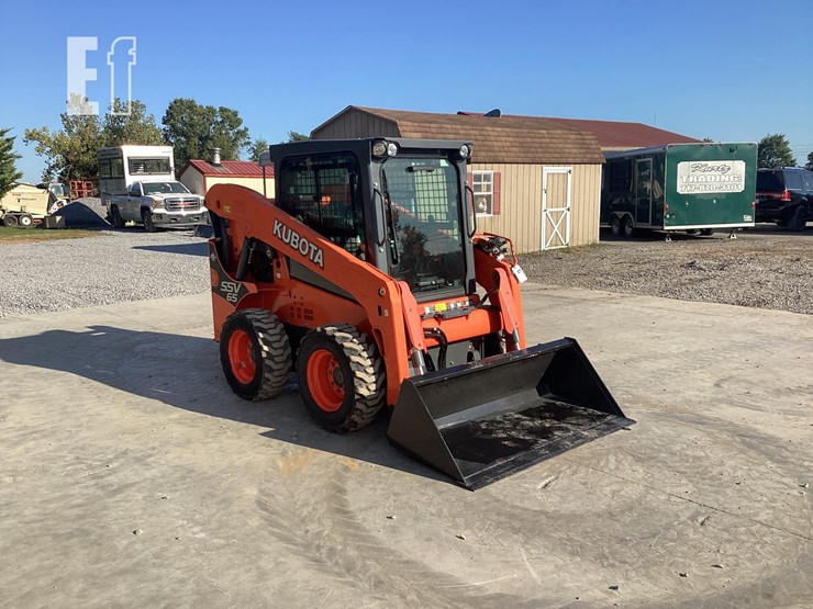 2018-kubota-ssv65-image-7