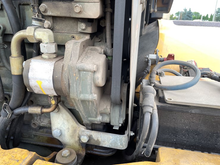 deere-304j-image-24