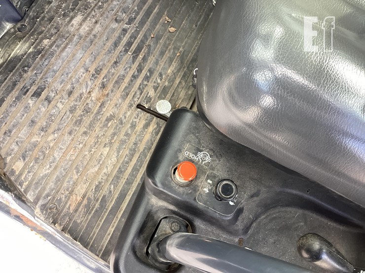 2014-kubota-rtv-x1100c-image-15