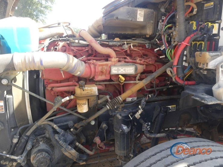 2024-kenworth-t880-image-13