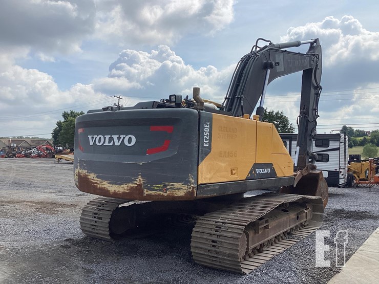 2018-volvo-ec250el-image-4