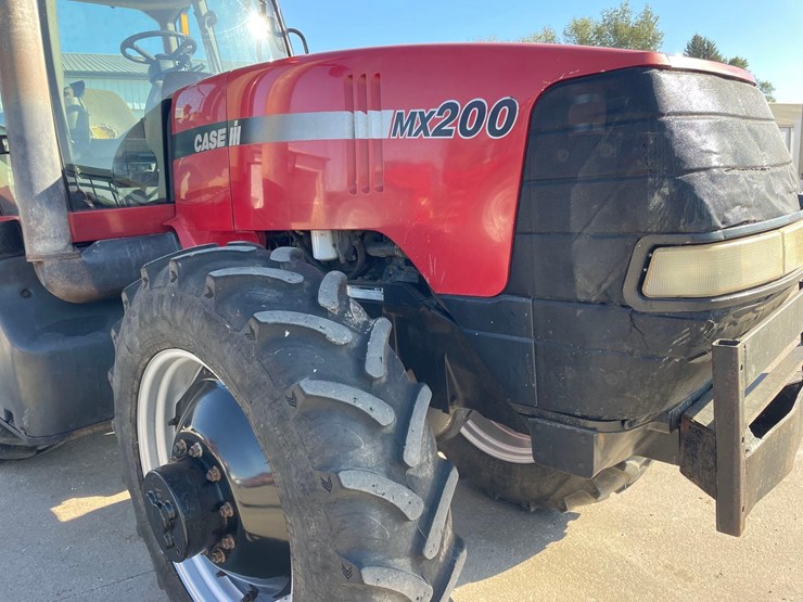 2001-case-ih-mx200-image-12