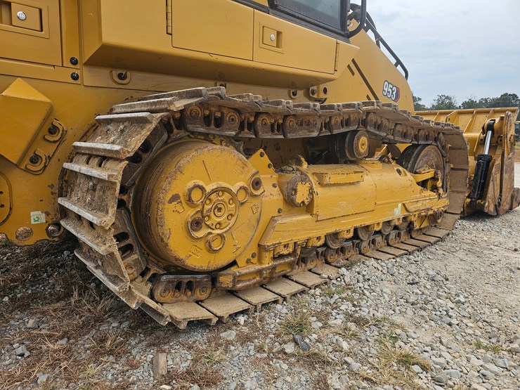 2023-caterpillar-953-image-83