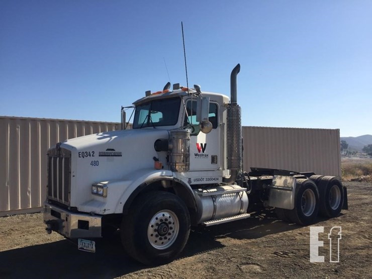 2002-kenworth-t800-image-1