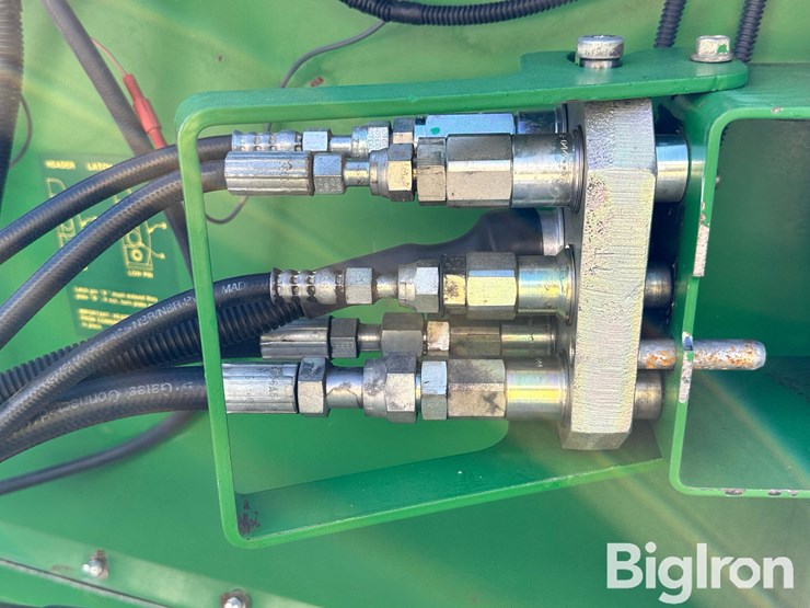 2006-john-deere-635f-image-12
