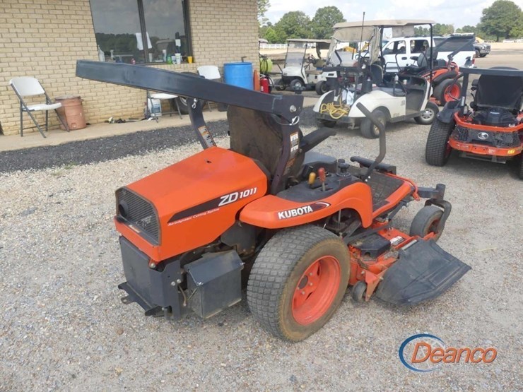 2017-kubota-zd1011-image-2