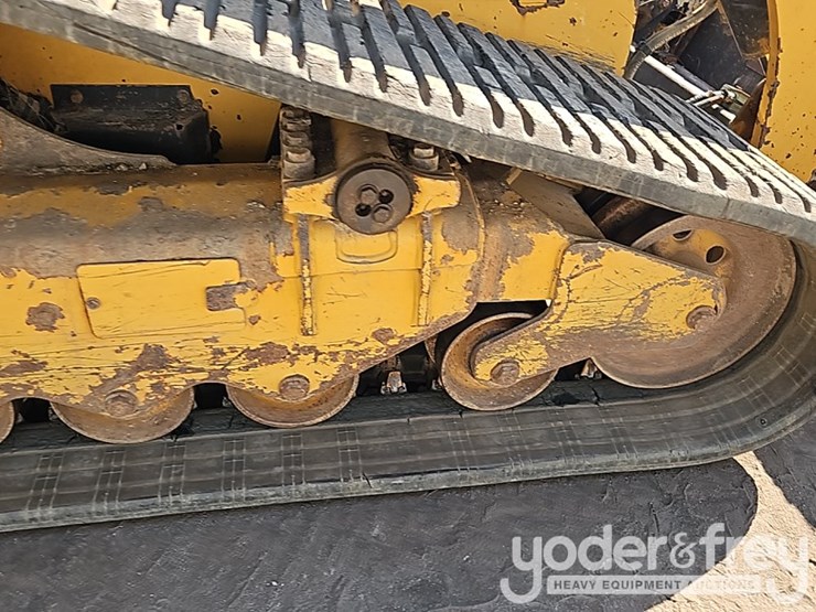 2016-caterpillar-289d-image-10