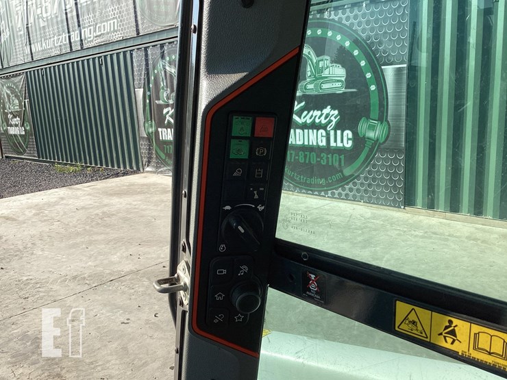 2022-bobcat-t76-image-14