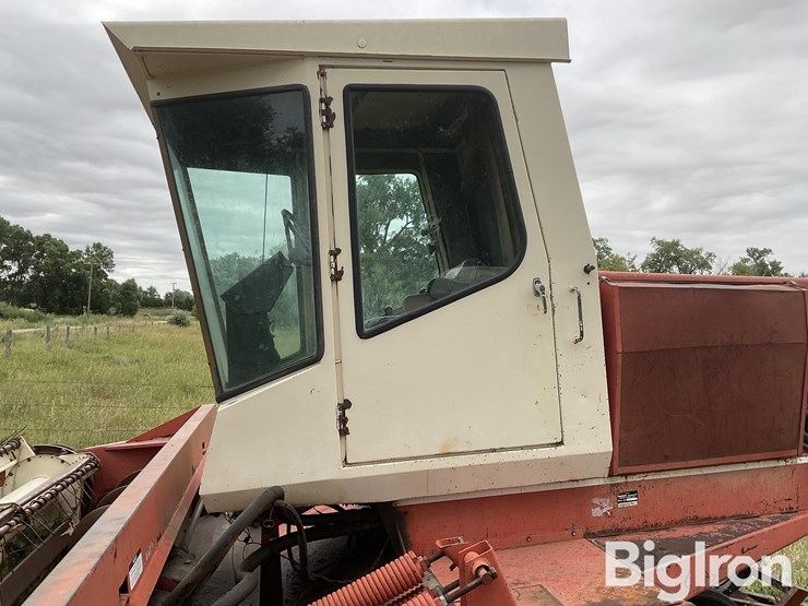 hesston-6600-image-9