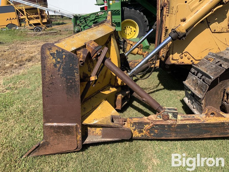1970-caterpillar-d6c-image-15