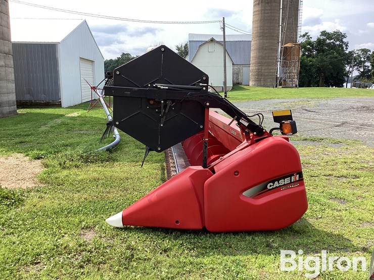 2011-case-ih-3020-image-8
