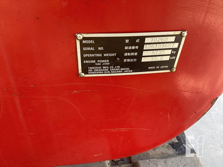 2018-takeuchi-tb260-image-18