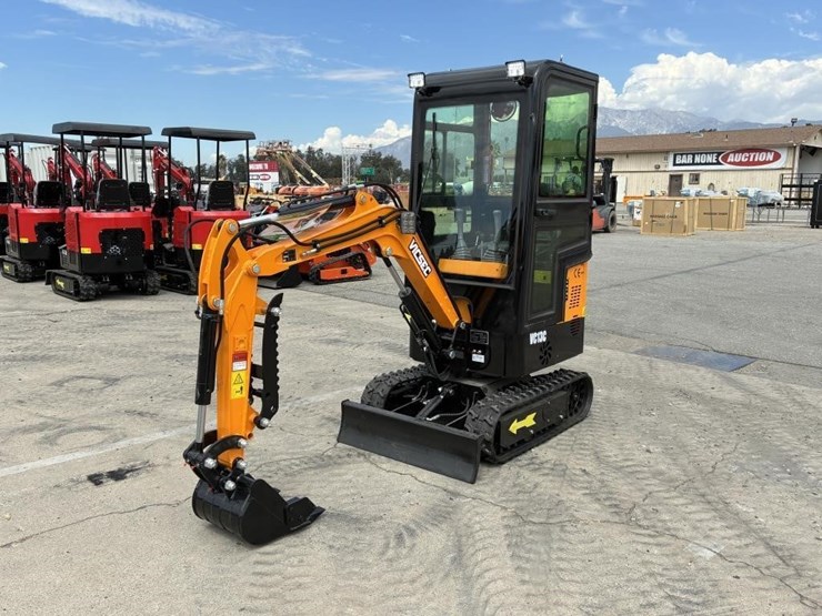 2025-vicsec-vc13c-hydraulic-excavator-image-1