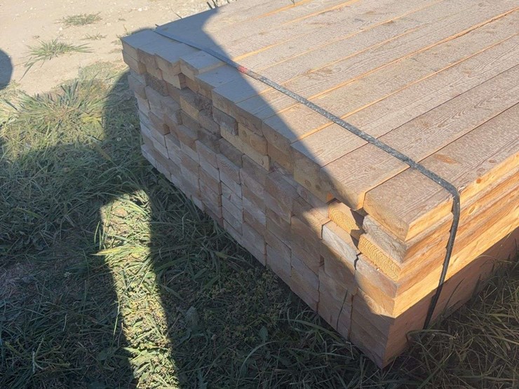110-boards-of-2"x4"x10'-#2-white-wood-lumber,-(bidding-is-by-the-board,-not-the-stack)-image-3